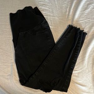 3/$40 MATERNITY- black denim, distressed skinny